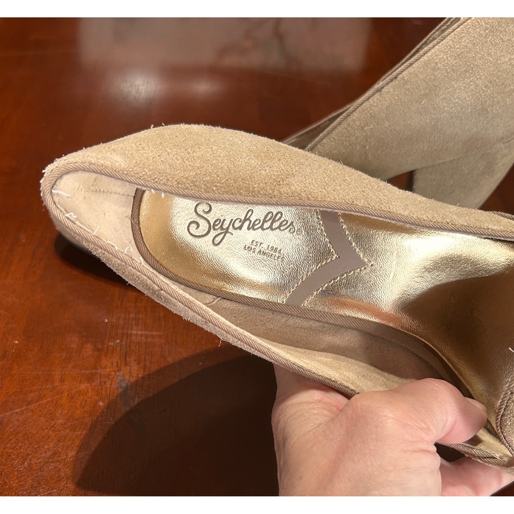 Seychelles sz 10 Suede Pumps Vintage Inspired Quiet Luxury - Picture 3 of 7